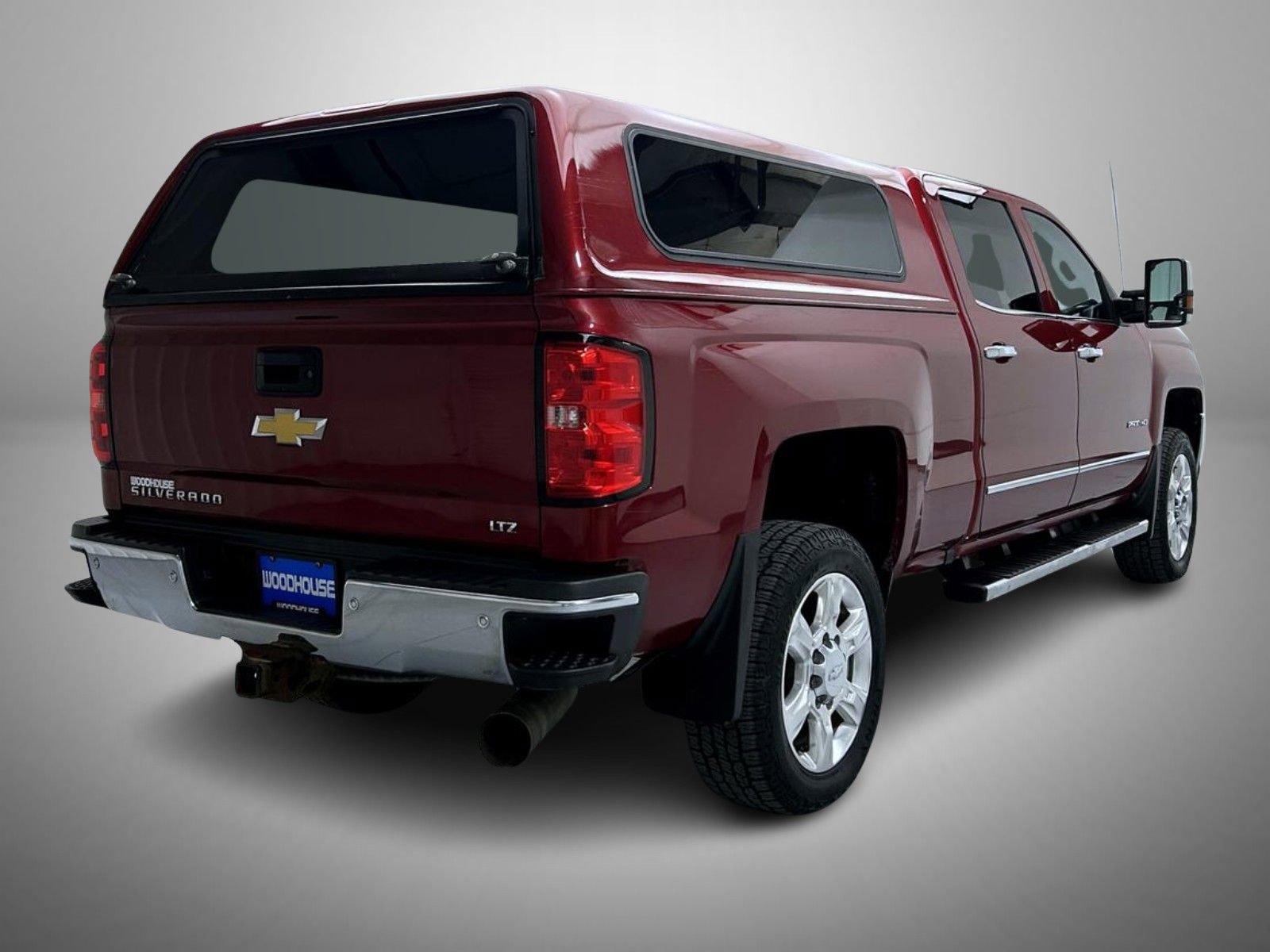 Used 2018 Chevrolet Silverado 2500 LTZ w/ Duramax Plus Package AWD/4WD image 5
