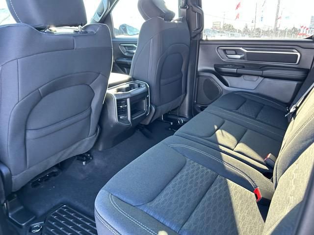 New 2026 RAM 1500 Big Horn AWD/4WD image 14