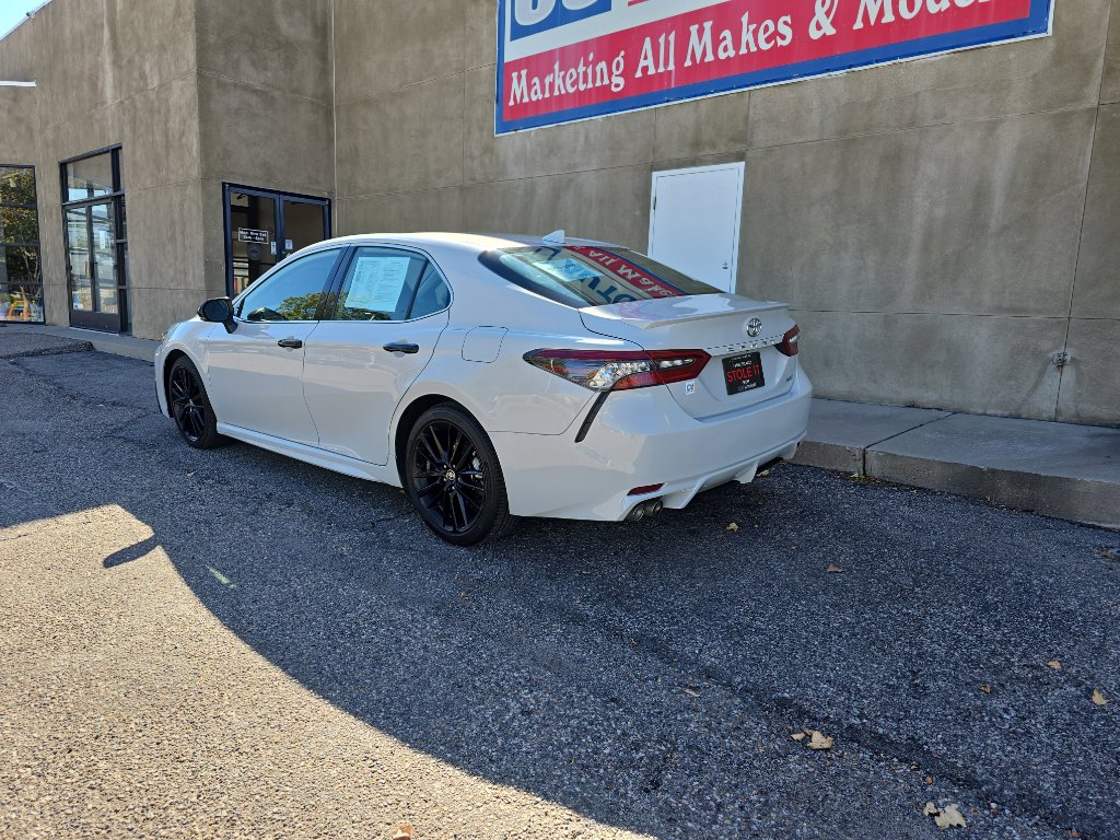 Used 2023 Toyota Camry XSE image 5
