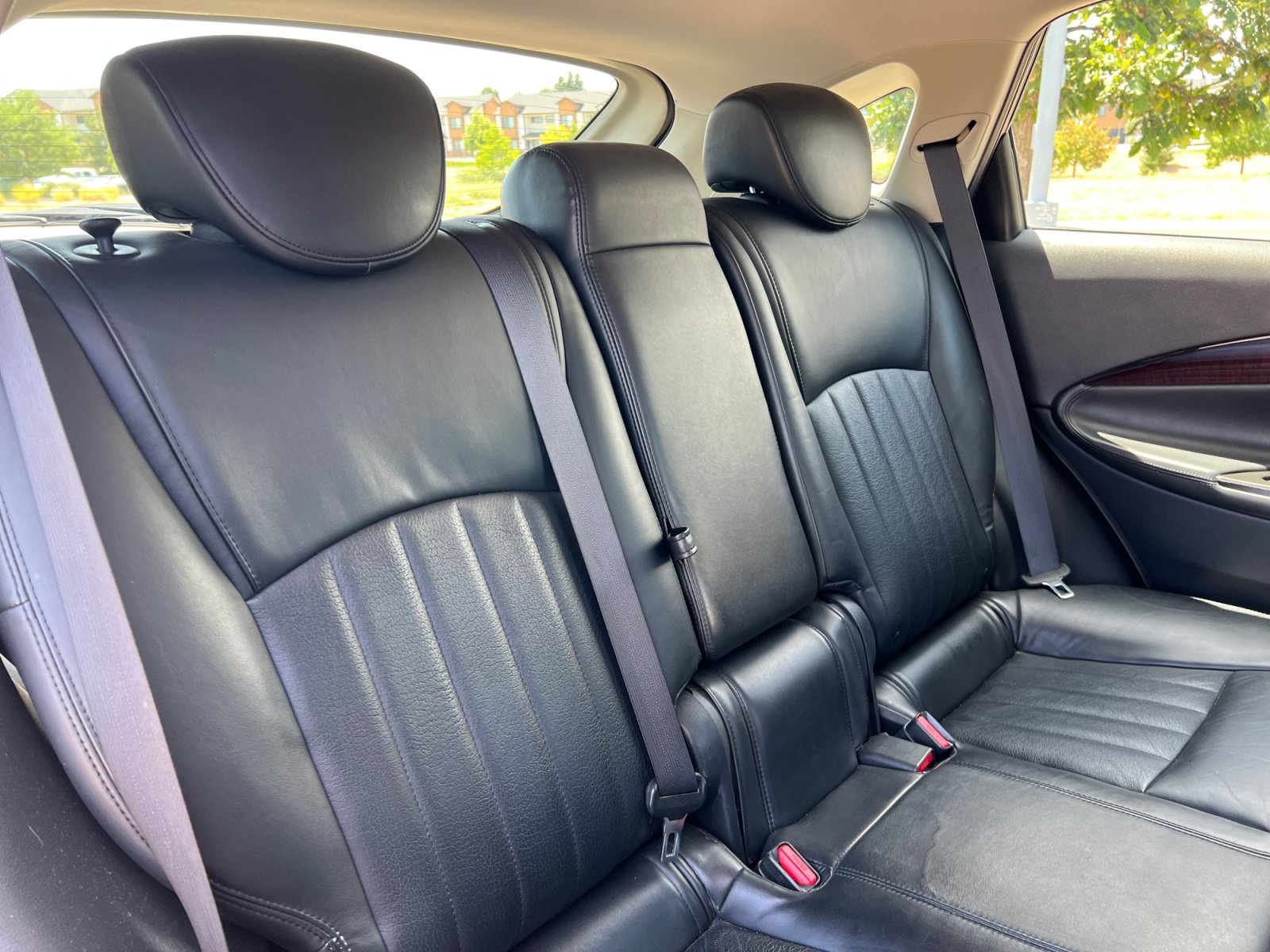 Used 2016 INFINITI QX50 AWD w/ Premium Plus Package image 18
