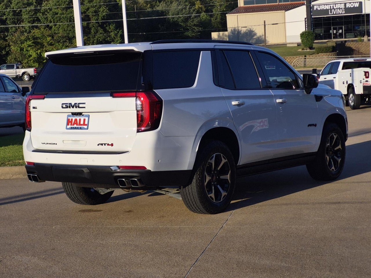 Certified 2026 GMC Yukon AT4 w/ AT4 Premium Package AWD/4WD image 6