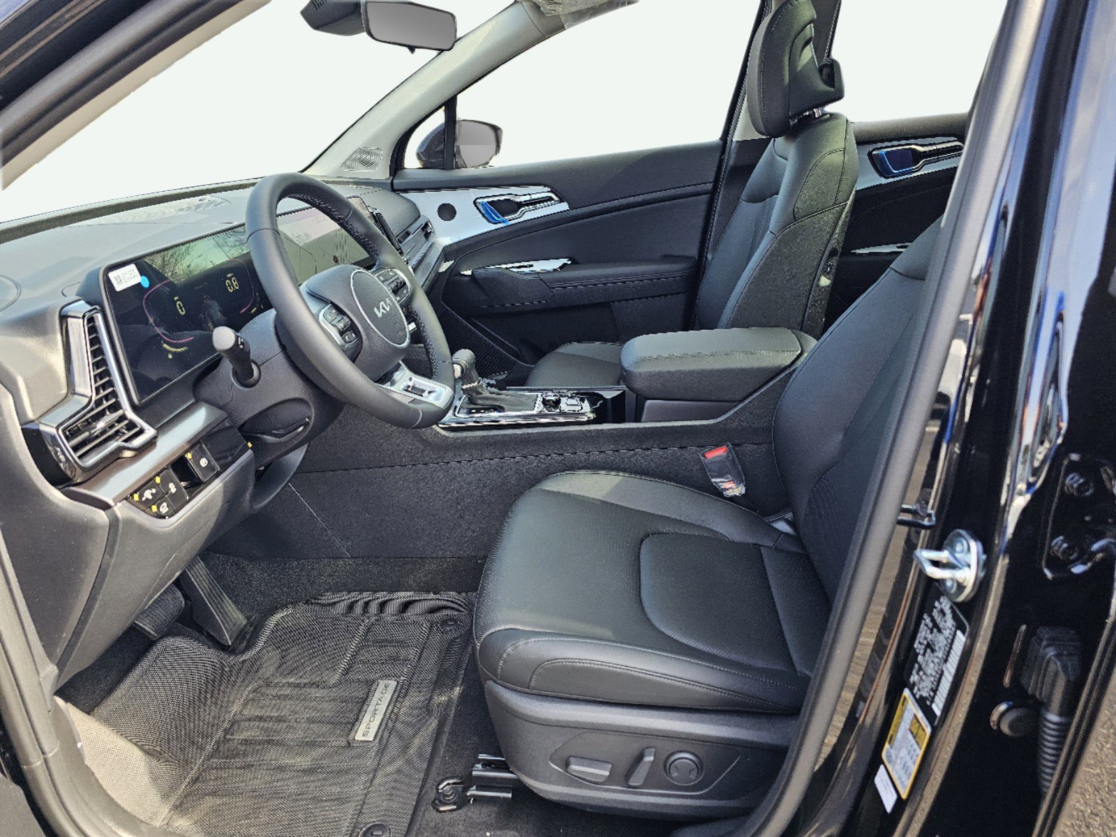 Used 2025 Kia Sportage EX w/ Premium Package image 15