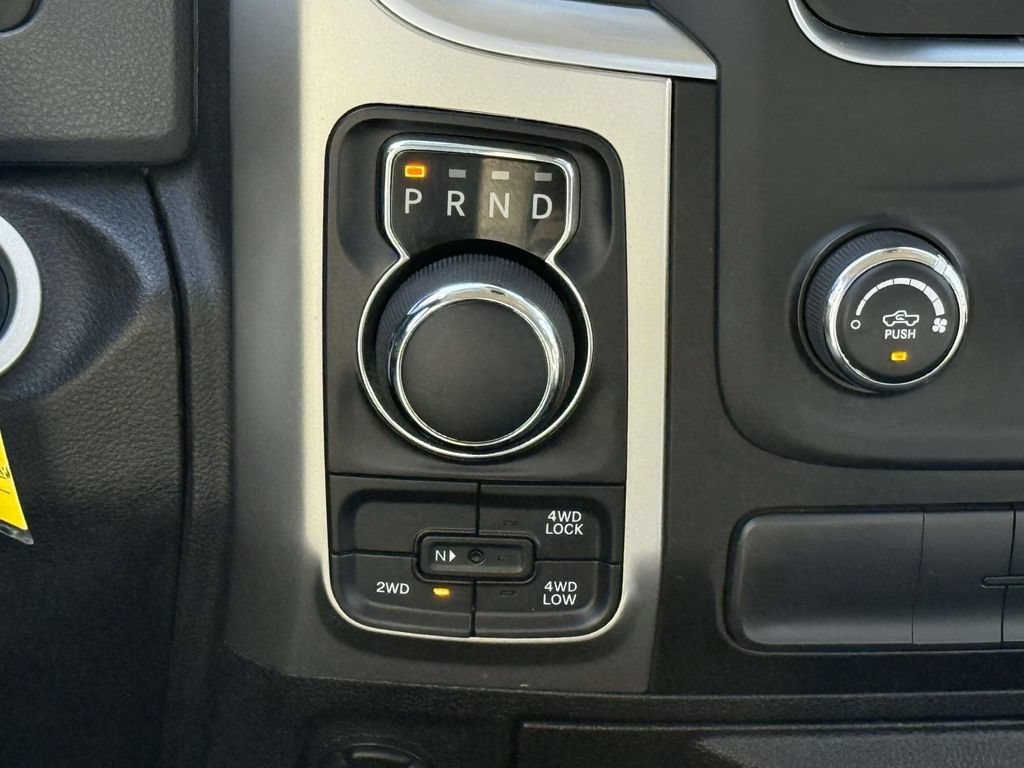 Used 2019 RAM 1500 Classic SLT AWD/4WD image 20