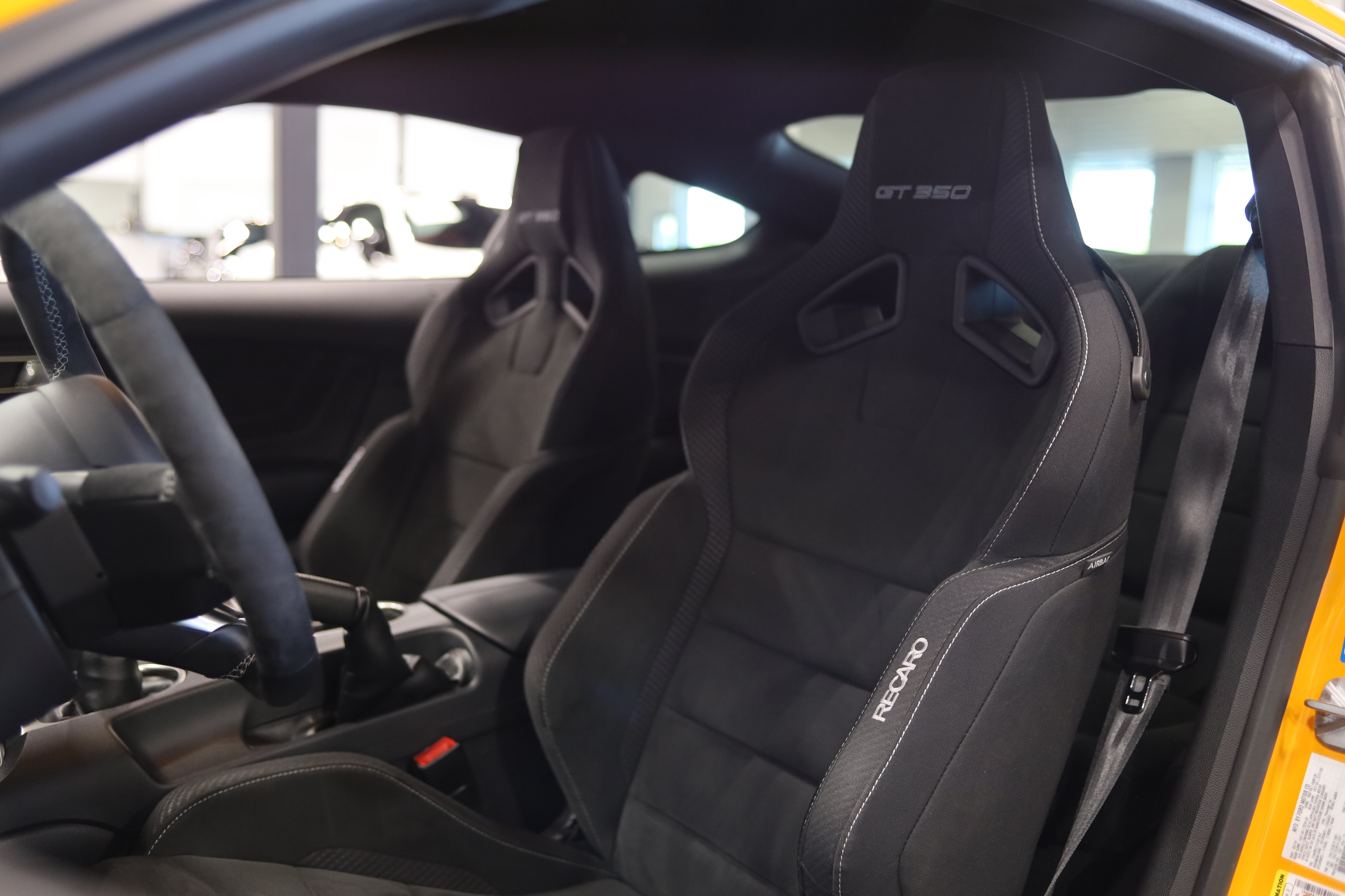 Used 2018 Ford Mustang Shelby GT350 w/ Electronics Package RWD image 17