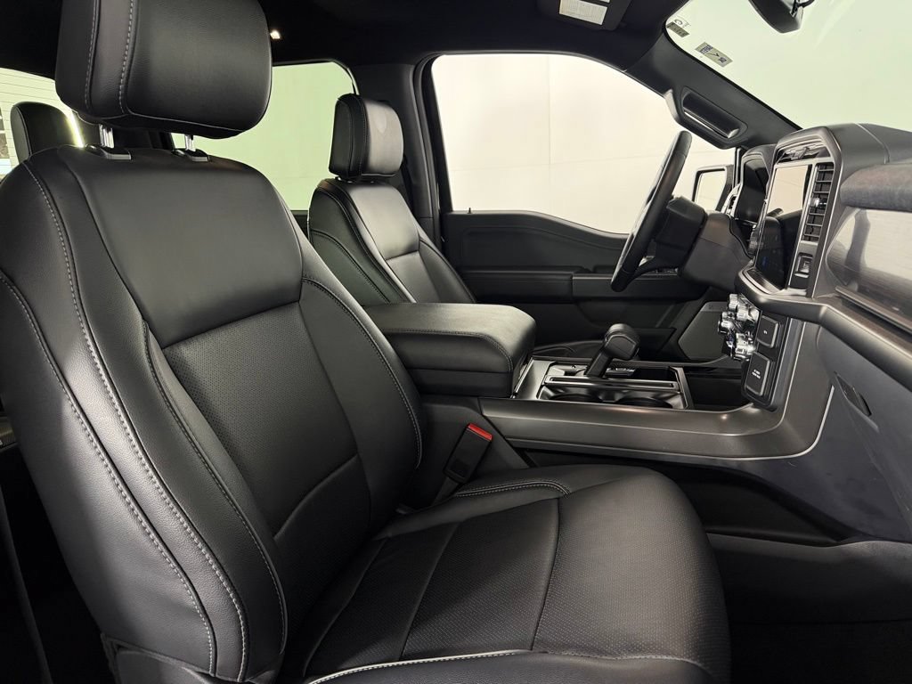 Used 2025 Ford F150 Lariat AWD/4WD image 33