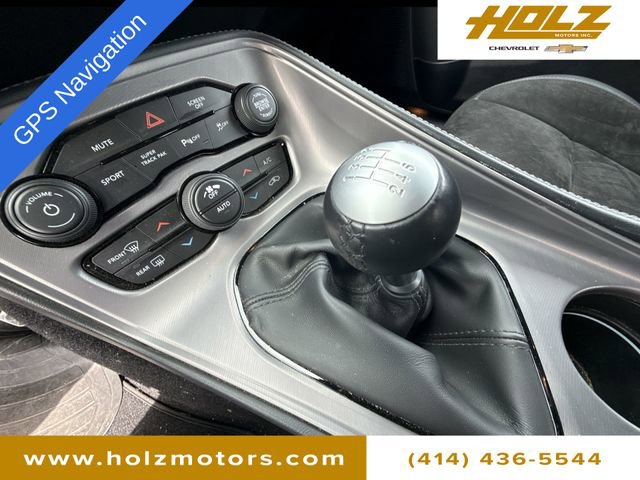 Used 2023 Dodge Challenger R/T w/ Plus Package image 16