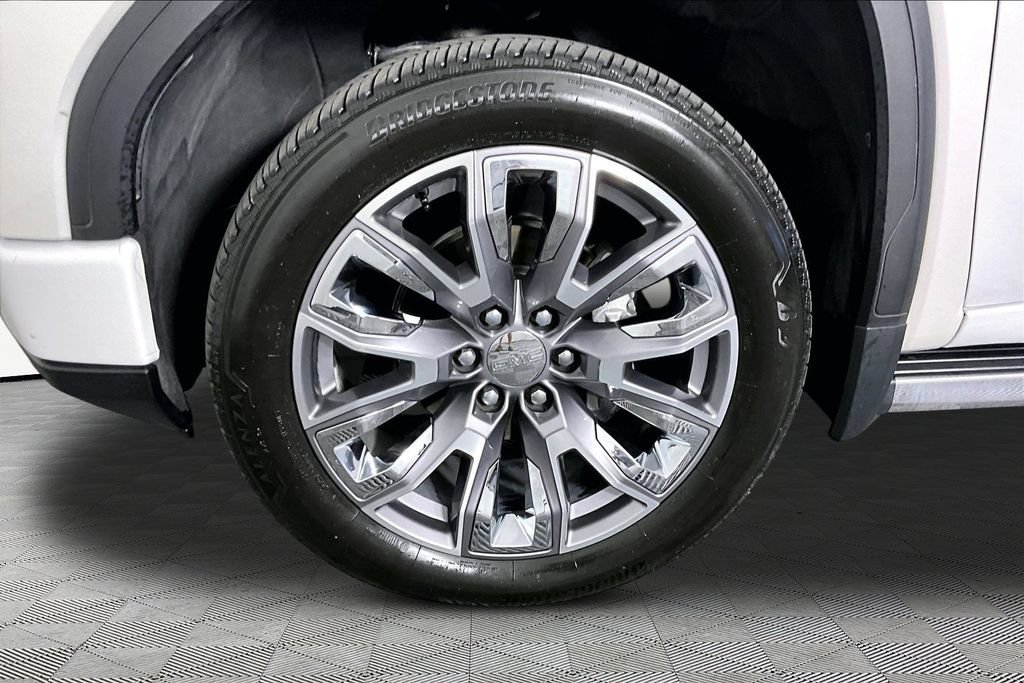 Used 2024 GMC Sierra 1500 Denali AWD/4WD image 32