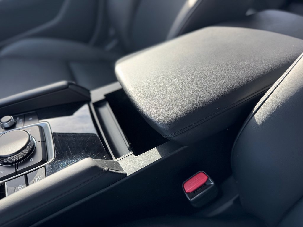 Used 2025 MAZDA MAZDA3 s image 19