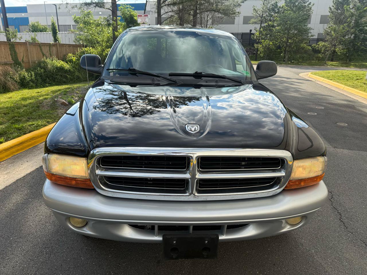 Used 2004 Dodge Dakota SLT w/ Deluxe Convenience Group AWD/4WD image 10