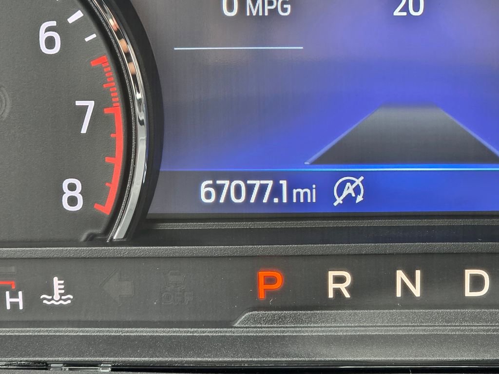 Used 2020 Ford Explorer XLT w/ Comfort Package image 28