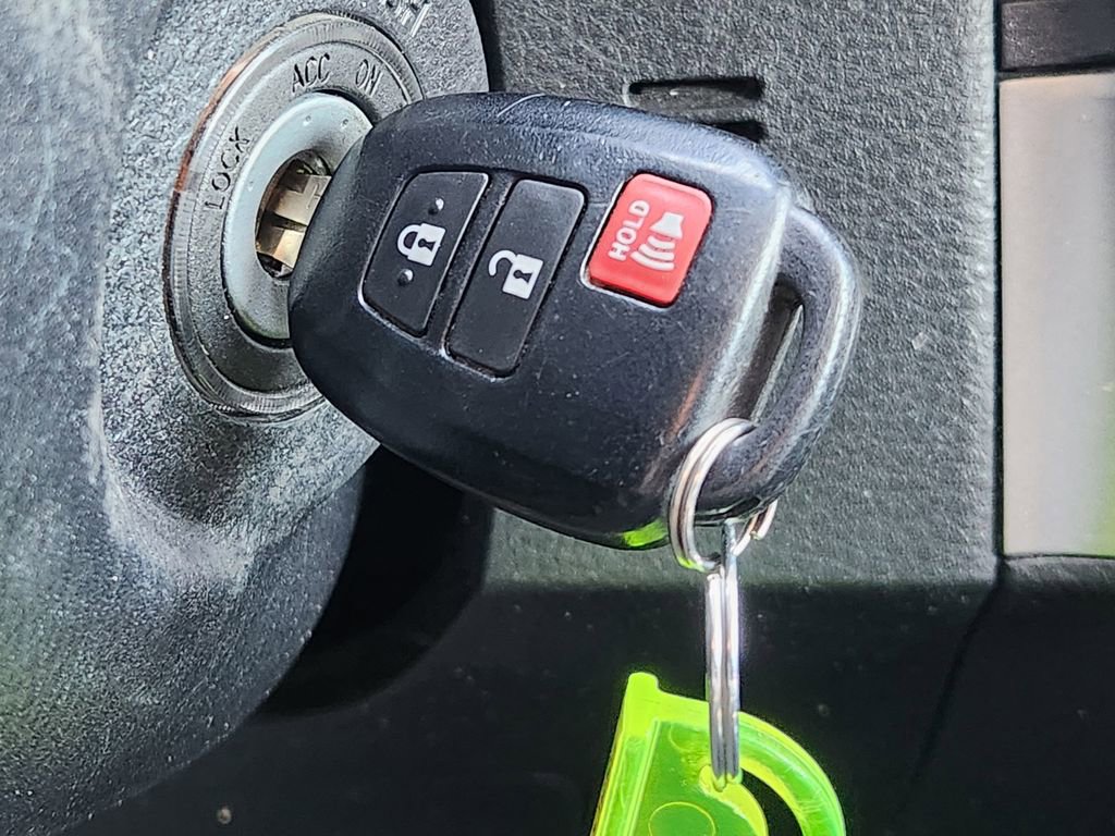 Used 2023 Toyota Tacoma SR5 image 21