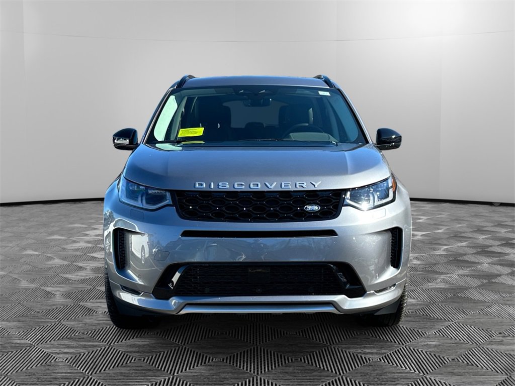 New 2025 Land Rover Discovery Sport S image 8