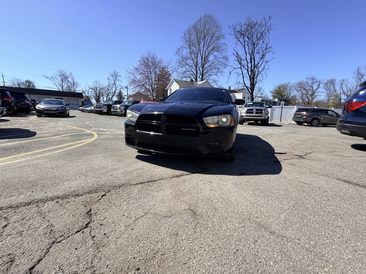 Used 2014 Dodge Charger R/T w/ Blacktop Package RWD image 2