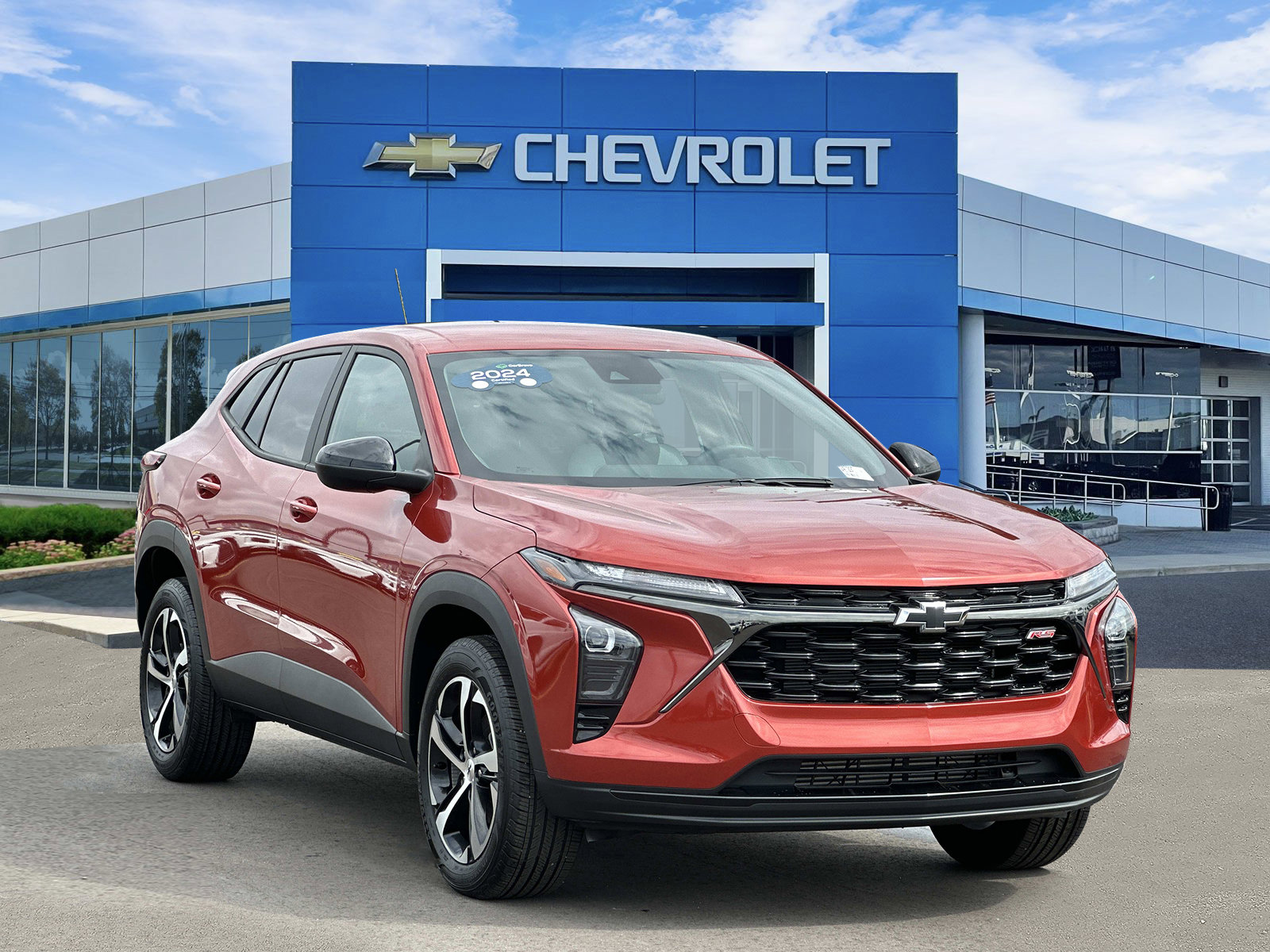 Certified 2024 Chevrolet Trax RS w/ Driver Confidence Package FWD image 1