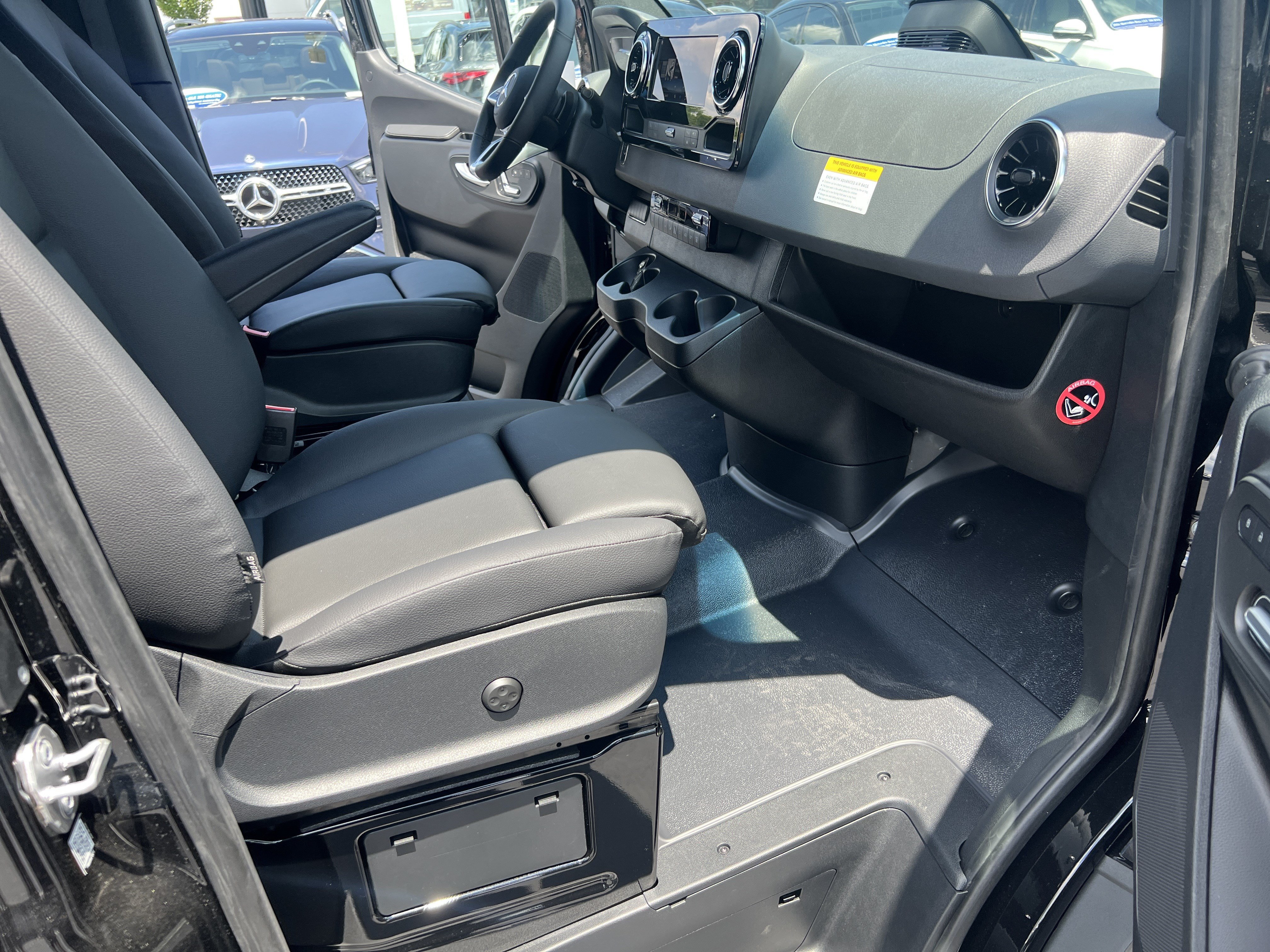 New 2026 Mercedes-Benz Sprinter 2500 image 21