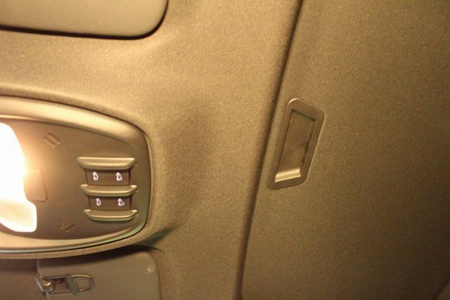 Used 2025 Buick Envista Avenir FWD image 28