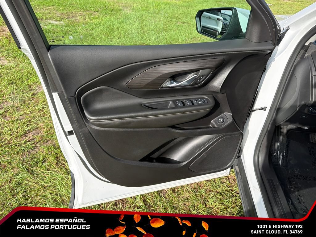 Certified 2024 GMC Terrain SLE w/ Driver Convenience Package FWD image 12