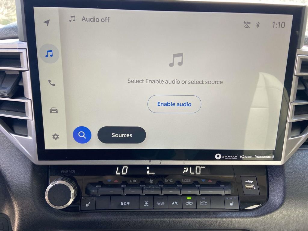 Used 2022 Toyota Tundra SR5 w/ SR5 Premium Package image 23