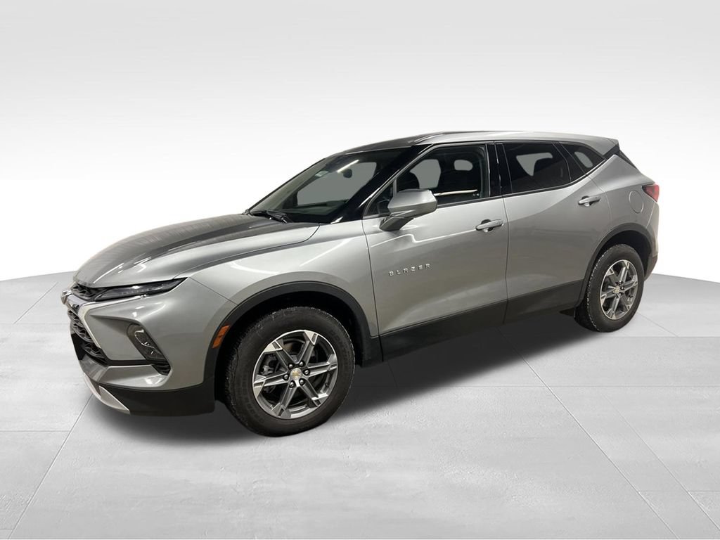 Certified 2023 Chevrolet Blazer LT AWD/4WD image 5