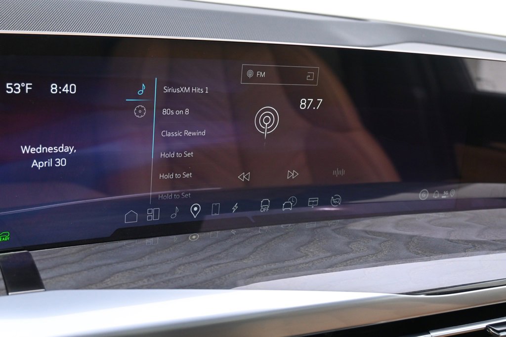 New 2025 Cadillac Escalade IQ Luxury 2 image 29