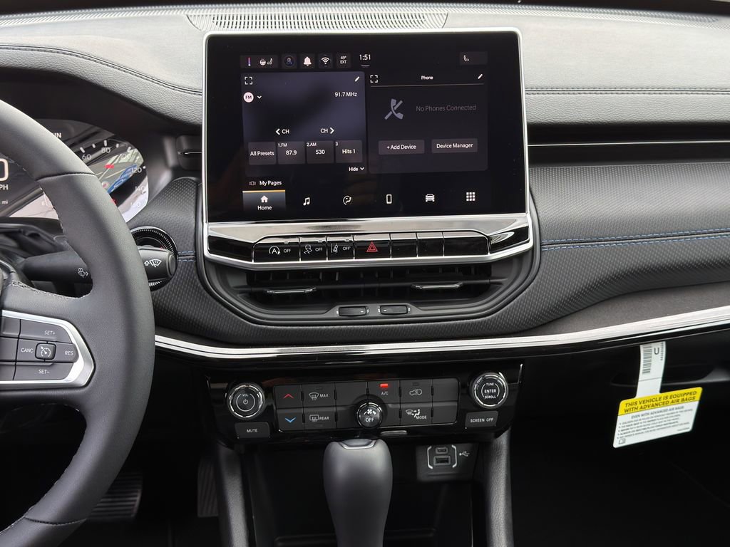 New 2026 Jeep Compass Latitude AWD/4WD image 14
