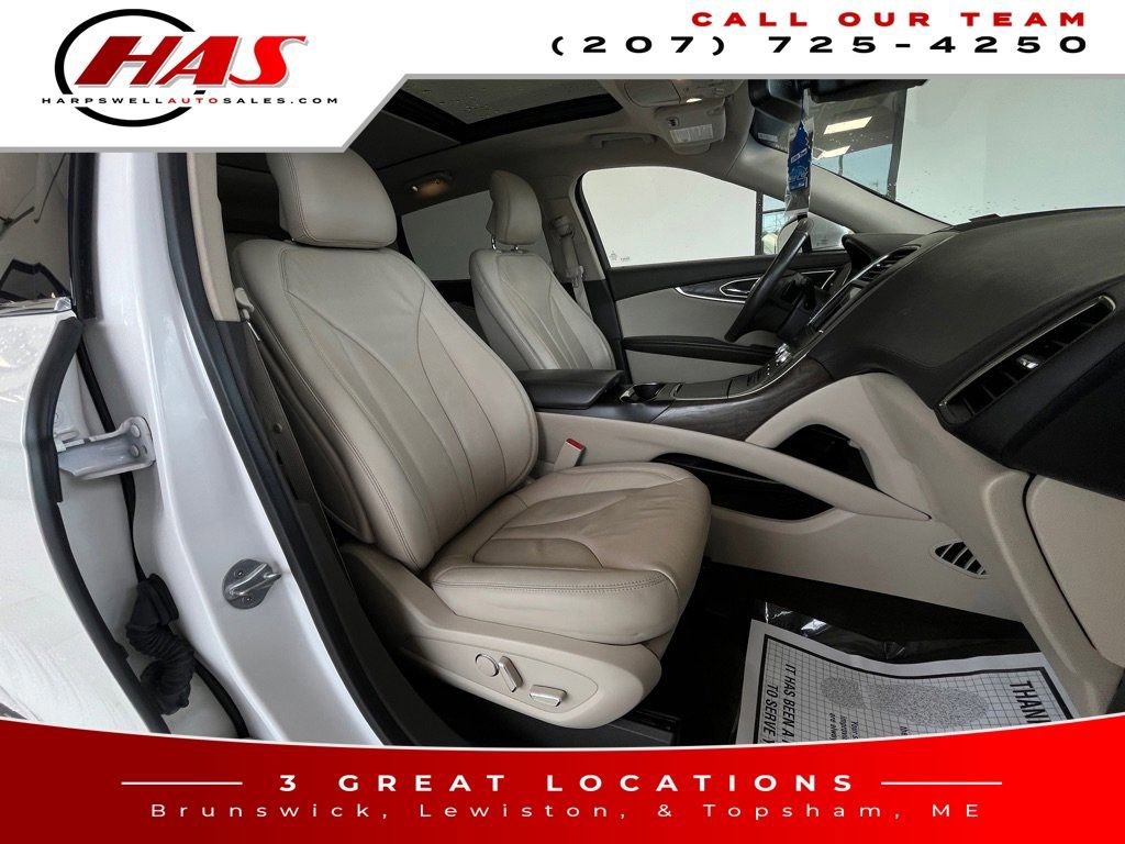 Used 2018 Lincoln MKX Reserve w/ Lincoln MKX Climate Package image 11