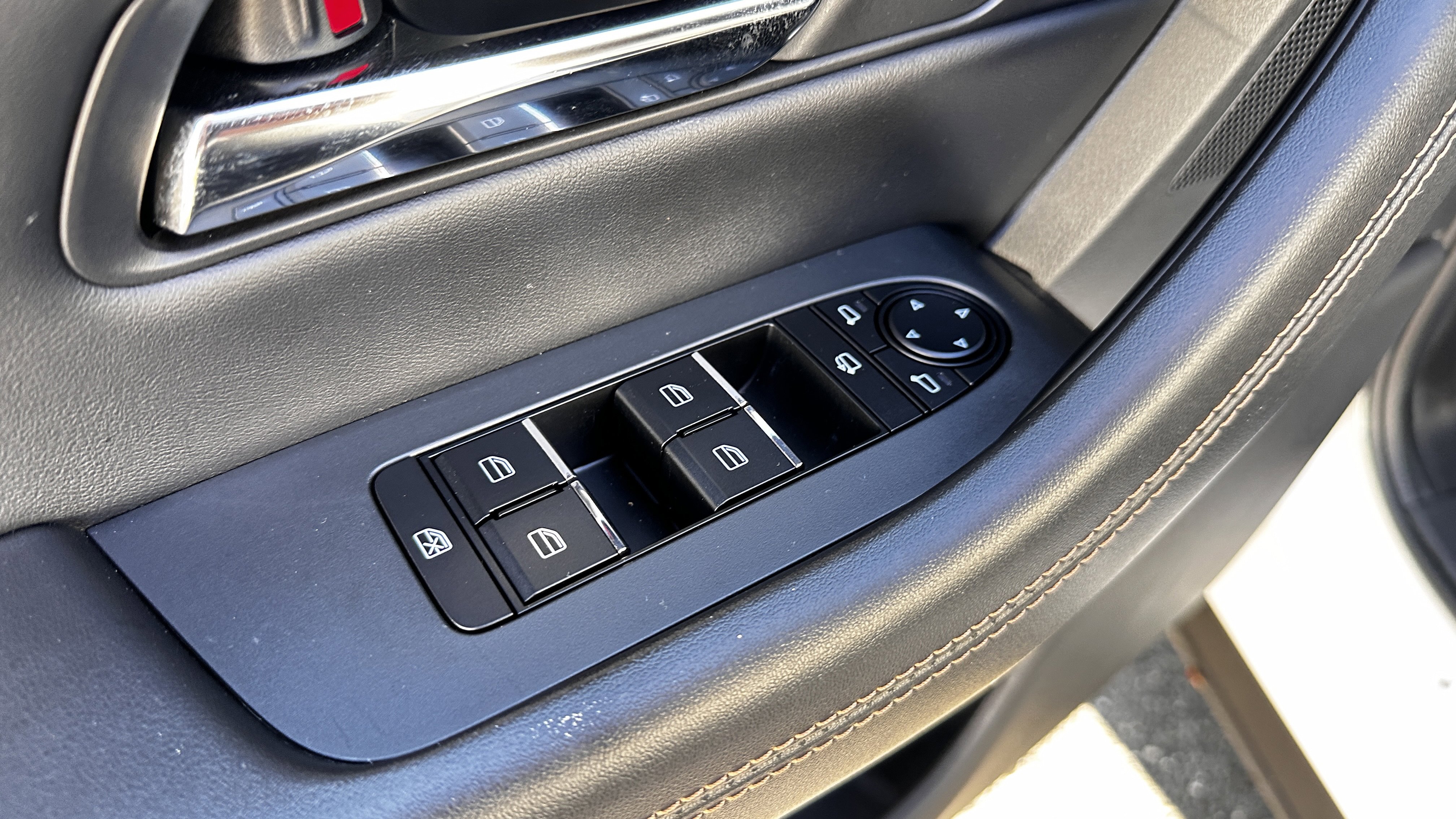 Certified 2025 MAZDA CX-90 3.3 Turbo S w/ Premium Package image 26