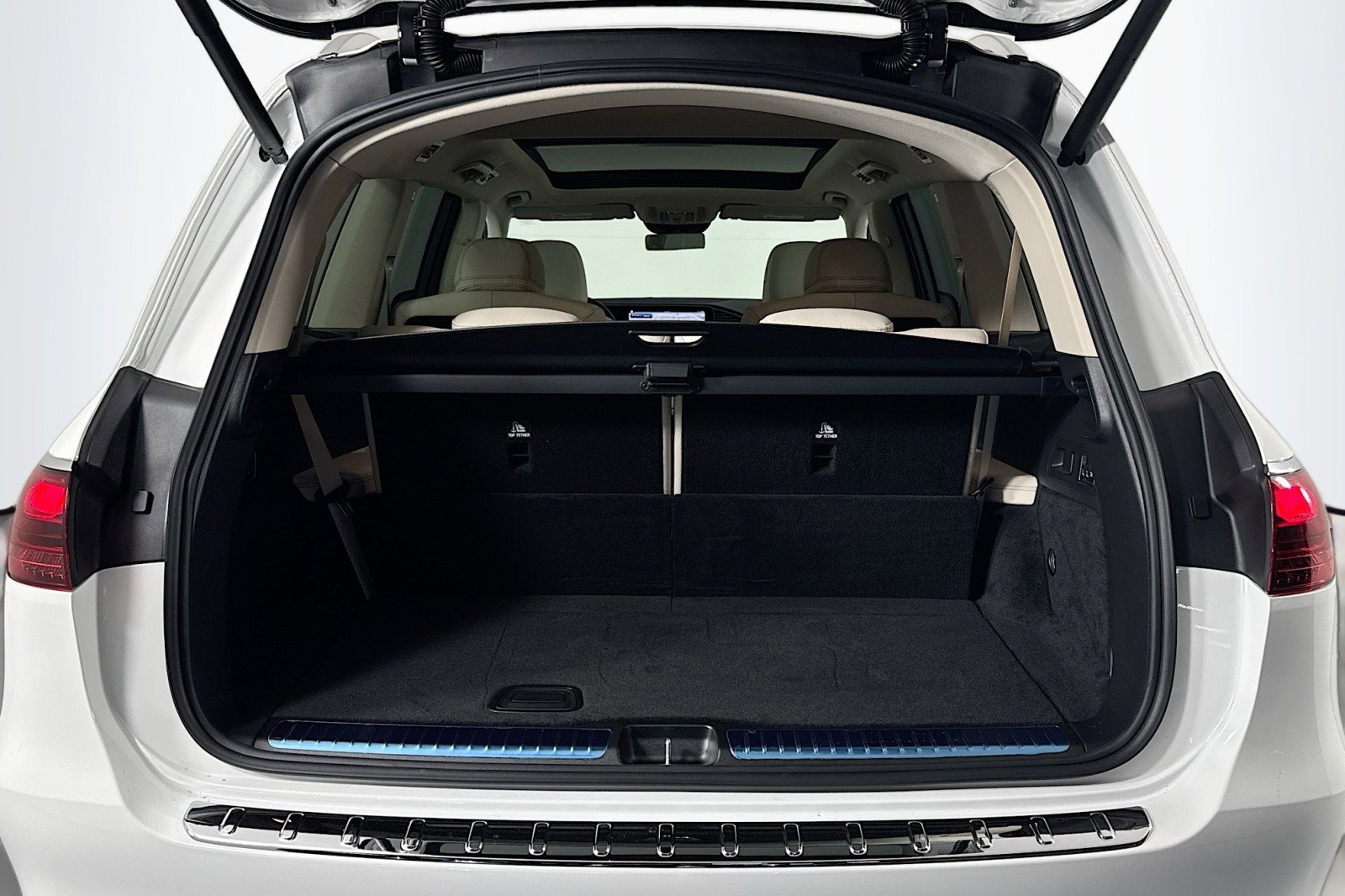 New 2026 Mercedes-Benz GLS 450 4MATIC image 23