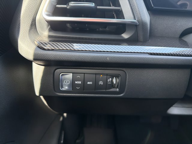 New 2026 Chevrolet Traverse High Country w/ LPO, Floor Liner Package image 14