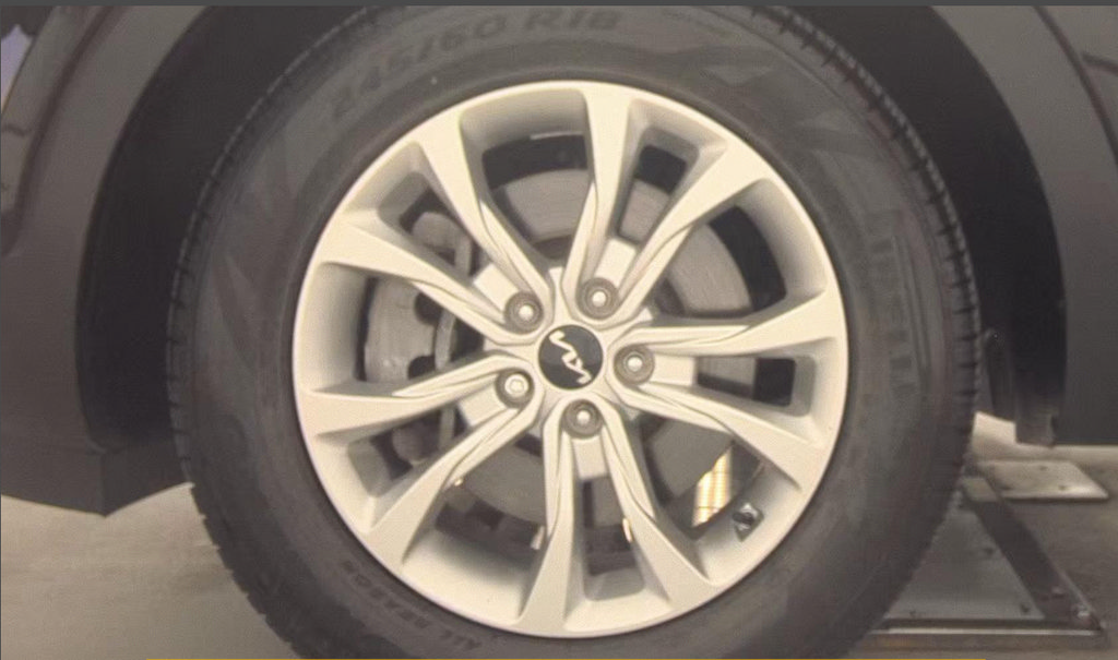 Used 2022 Kia Telluride LX AWD/4WD image 9