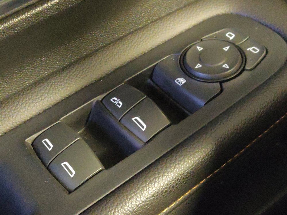 Used 2020 GMC Terrain SLT w/ Preferred Package FWD image 27