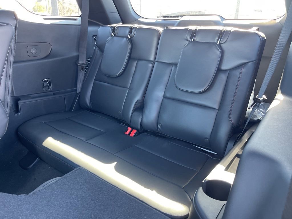 New 2026 Ford Explorer ST-Line w/ ST-Line Street Pack image 21