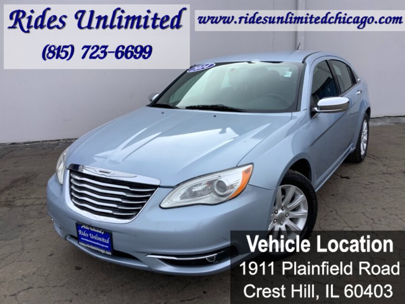 Used 2014 Chrysler 200 Limited image 1