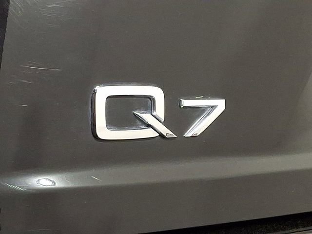 Used 2018 Audi Q7 3.0T Premium Plus image 30