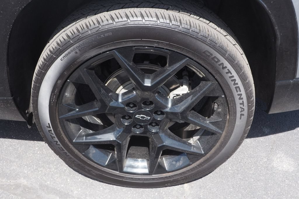 Used 2024 Chevrolet Traverse RS AWD/4WD image 9