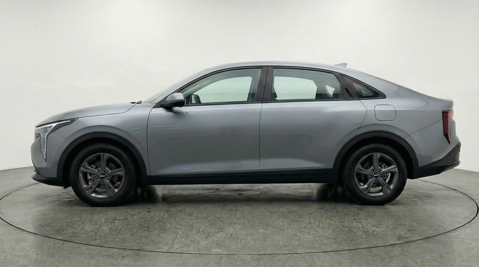 Used 2025 Kia K4 LXS FWD image 11