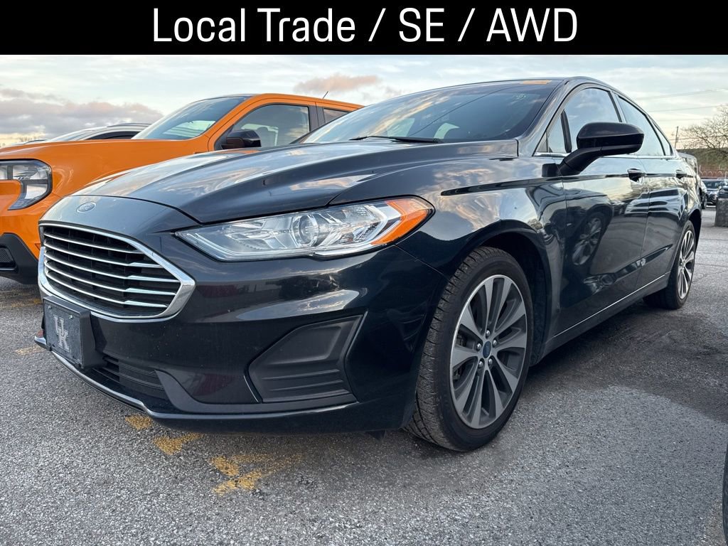 Used 2020 Ford Fusion SE image 10