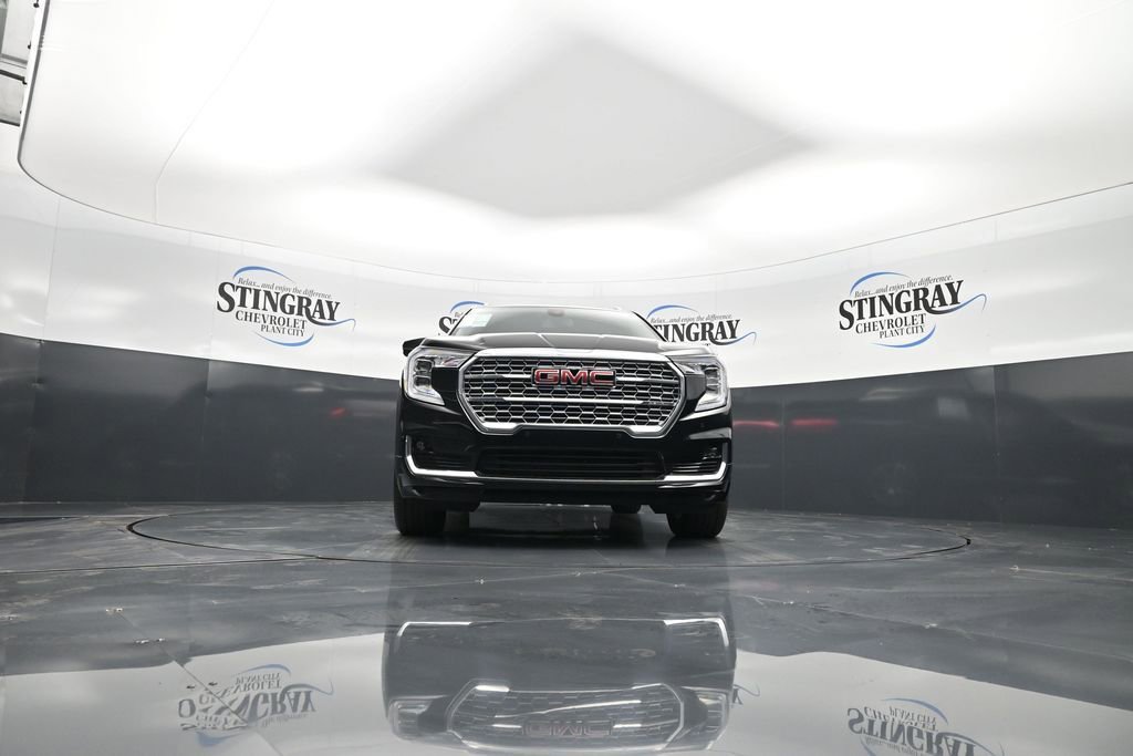 Certified 2024 GMC Terrain Denali image 19