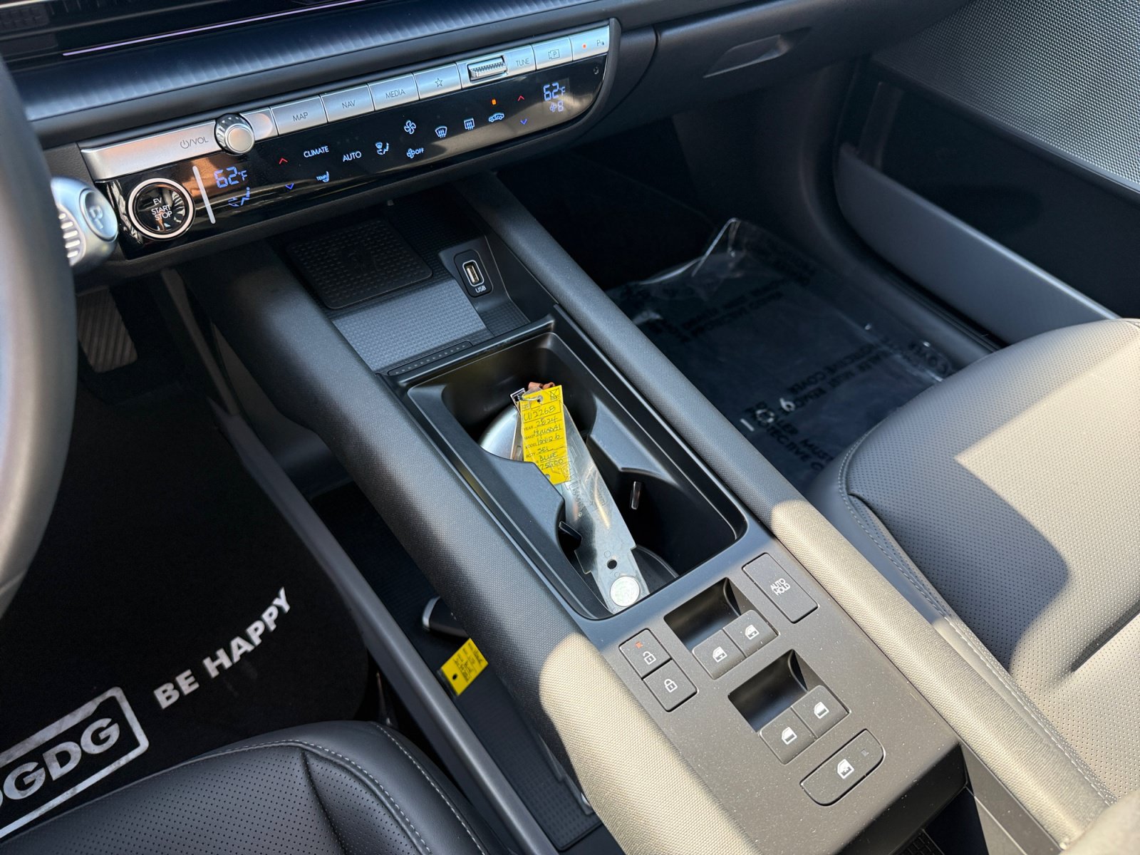 Certified 2024 Hyundai Ioniq 6 SEL RWD image 13