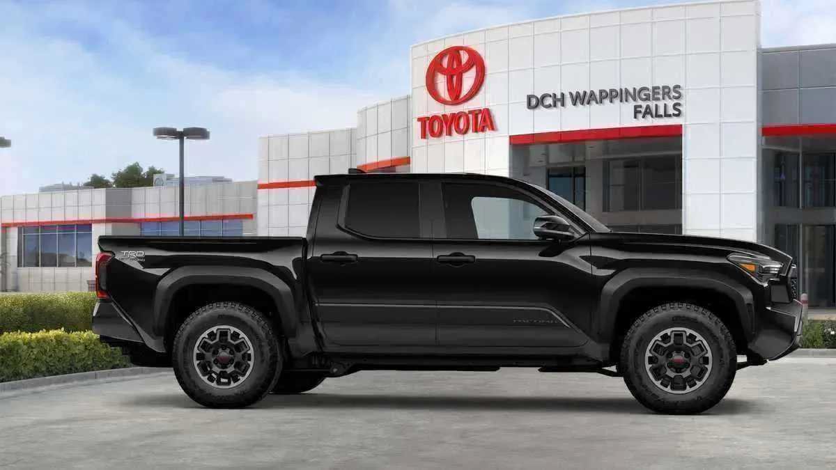New 2026 Toyota Tacoma TRD Off-Road AWD/4WD image 15