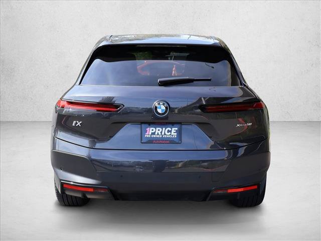 Certified 2024 BMW iX xDrive50 w/ Premium Package AWD/4WD image 9