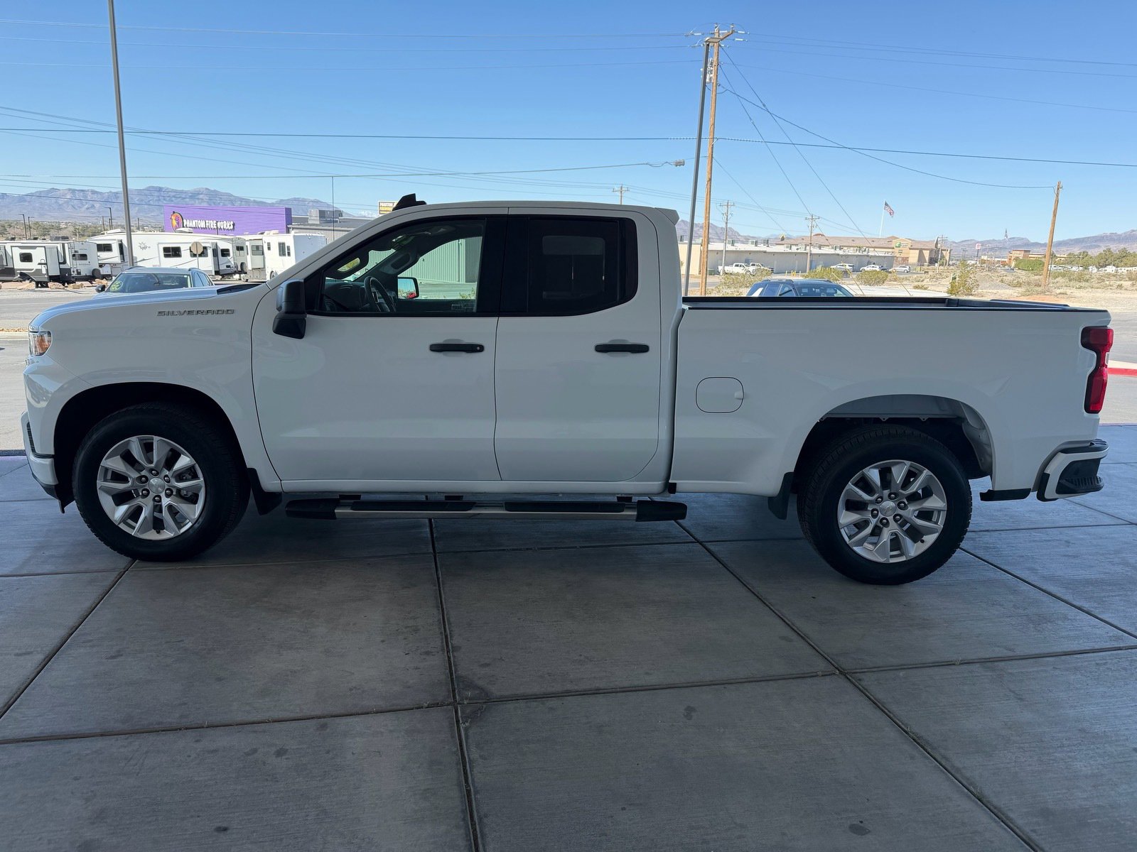 Used 2021 Chevrolet Silverado 1500 Custom w/ Safety Confidence Package image 6