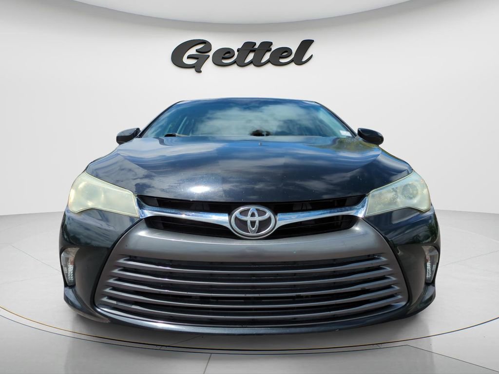 Used 2015 Toyota Camry LE FWD image 3