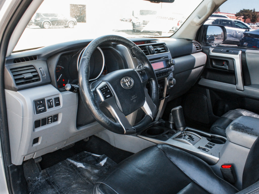 Used 2011 Toyota 4Runner SR5 w/ Premium Pkg w/Leather AWD/4WD image 9