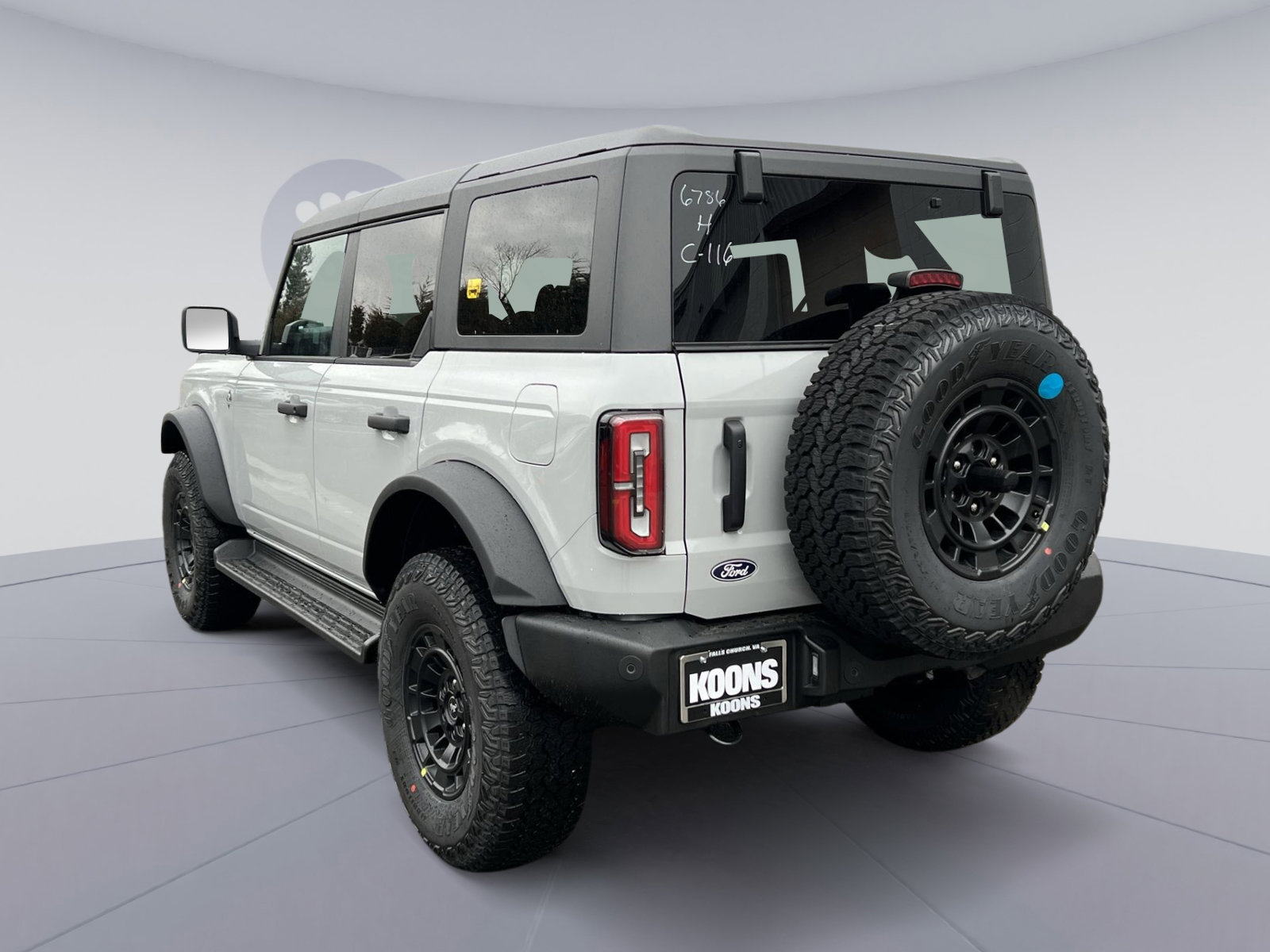 New 2026 Ford Bronco Outer Banks w/ Sasquatch Package image 4