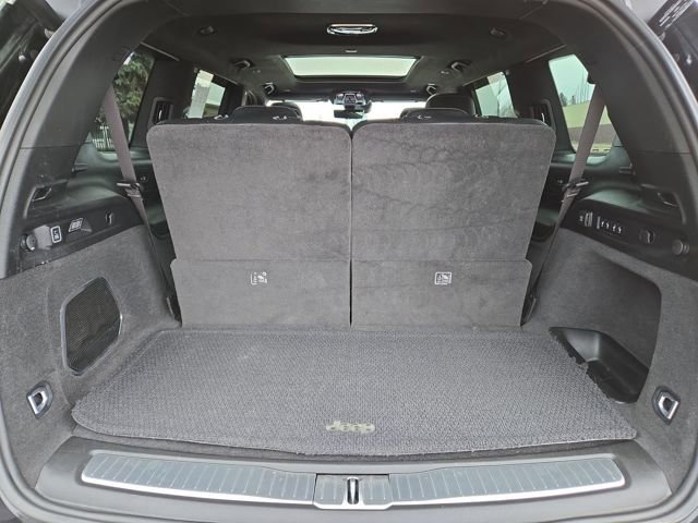 Used 2021 Jeep Grand Cherokee L Summit image 35