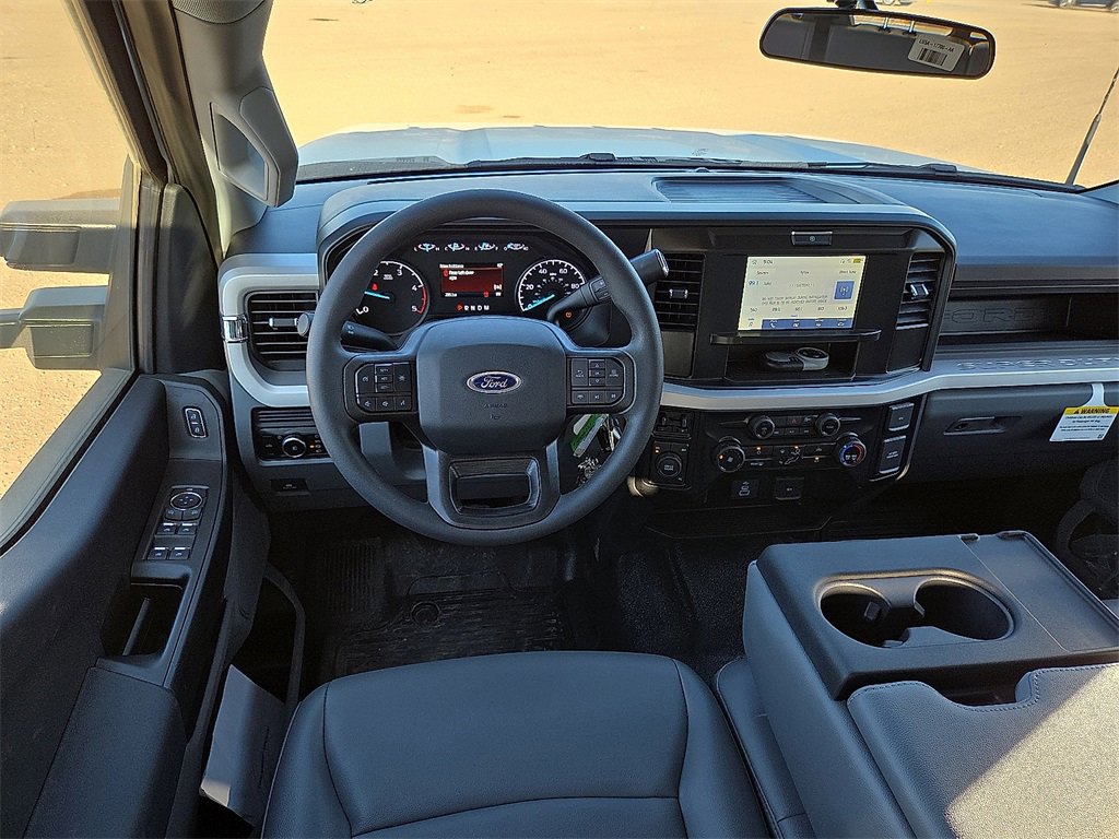 New 2025 Ford F350 XL w/ XL Chrome Package image 21