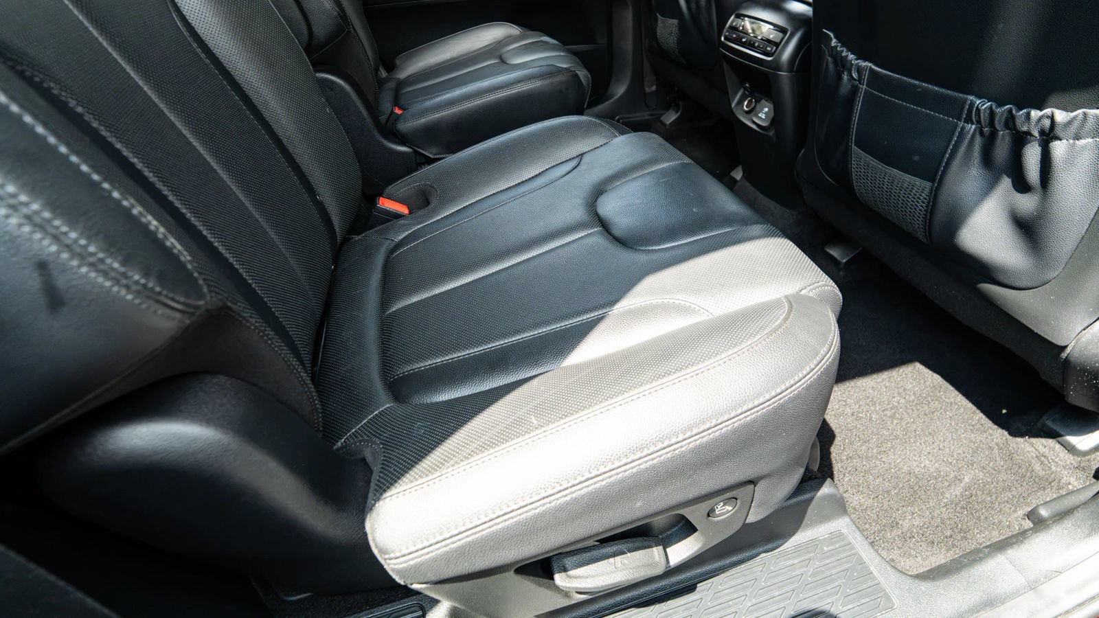 Used 2020 Hyundai Palisade SEL AWD/4WD image 18