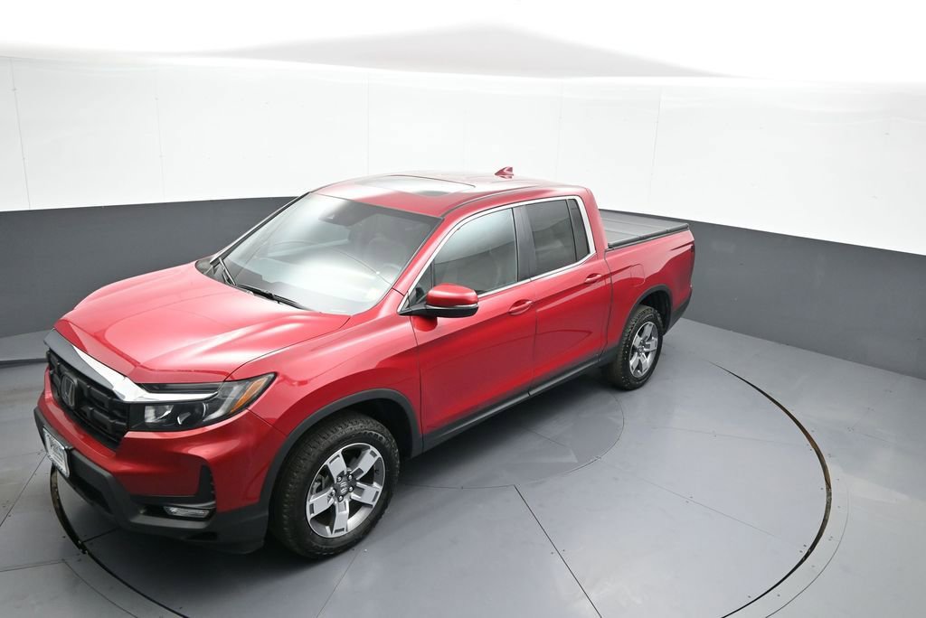 Certified 2025 Honda Ridgeline RTL image 34