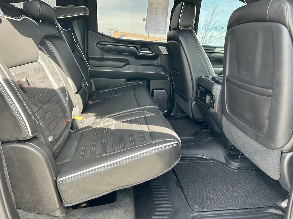 Used 2022 GMC Sierra 1500 AT4X image 28